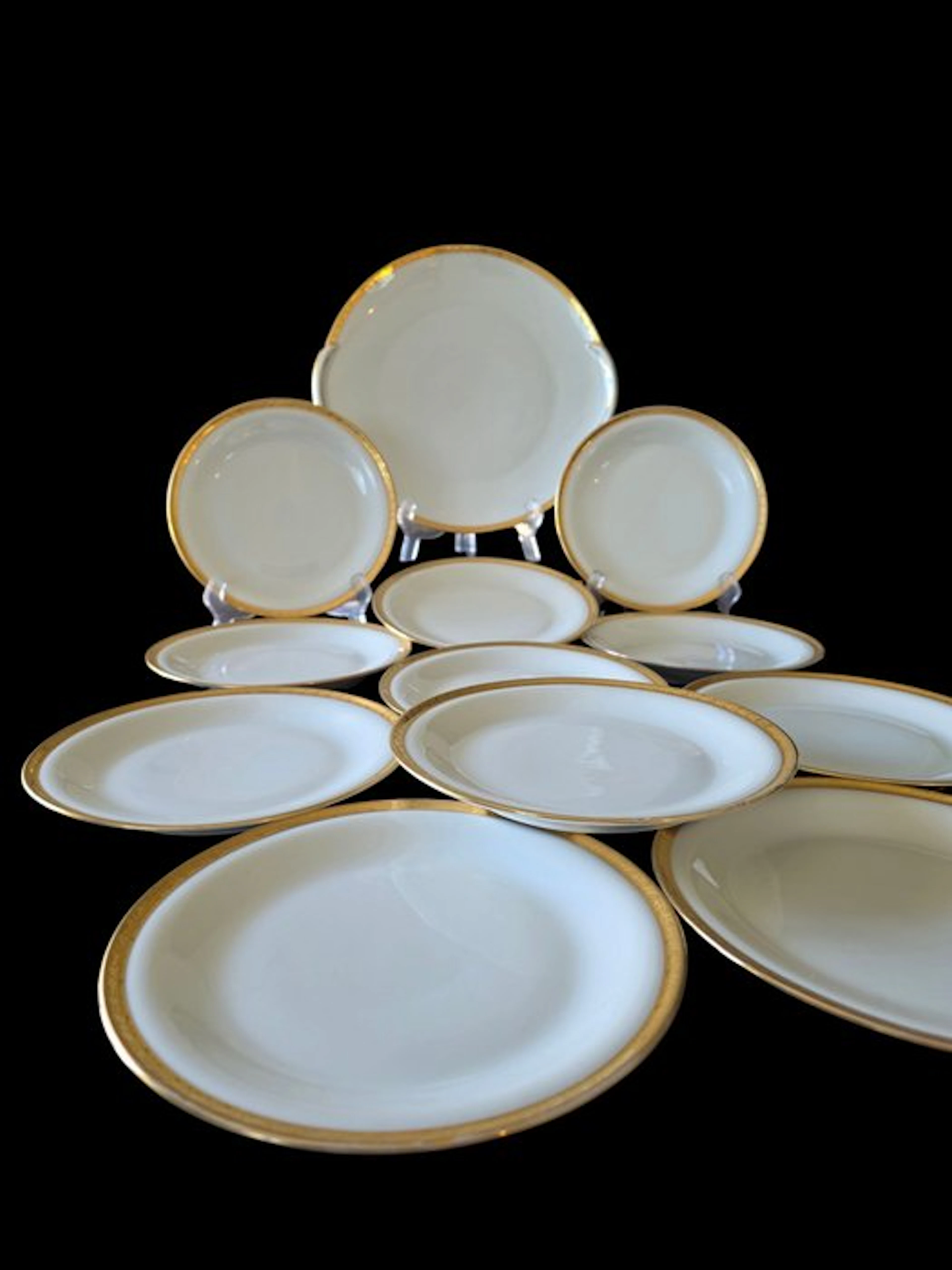 Ets Tiffonet & Cie - porcelaine française au chateau...