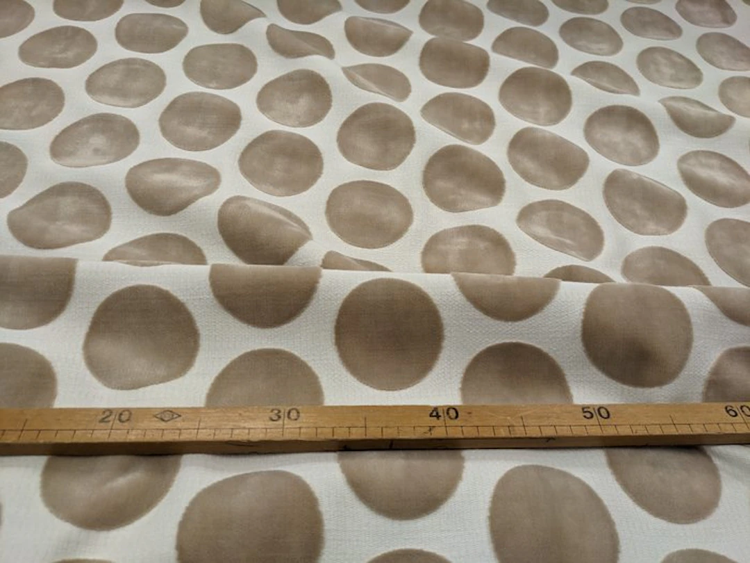 Pregiato Velluto cimato Enzo degli Angiuoni cm 480 x 140...