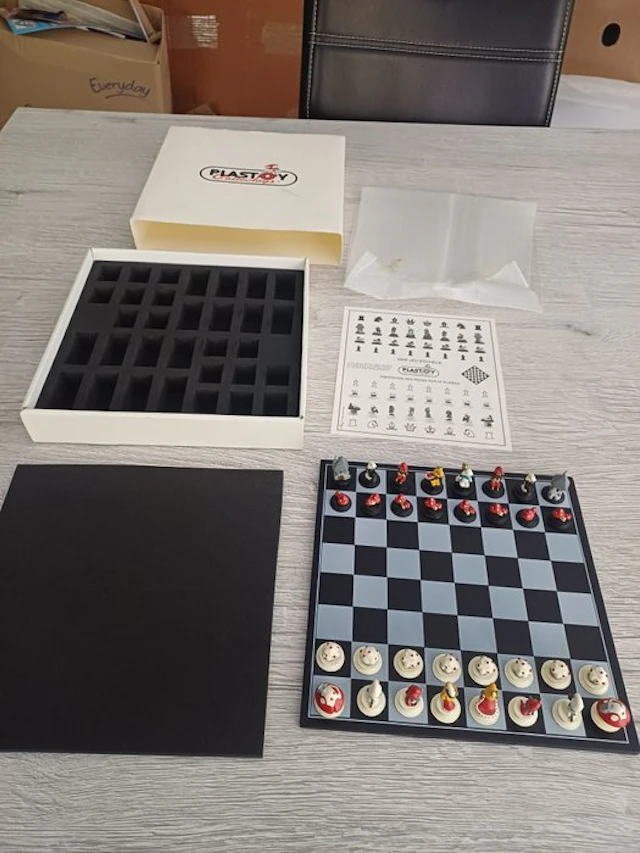 Plastoy / collectoy - Les Schtroumpfs - Mini jeu d'échec