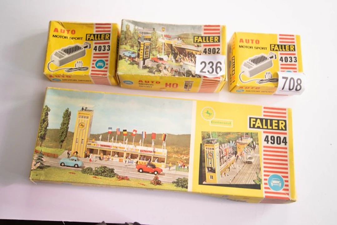 Faller H0 - 4904/4033/4902 - Model train vehicles (3)