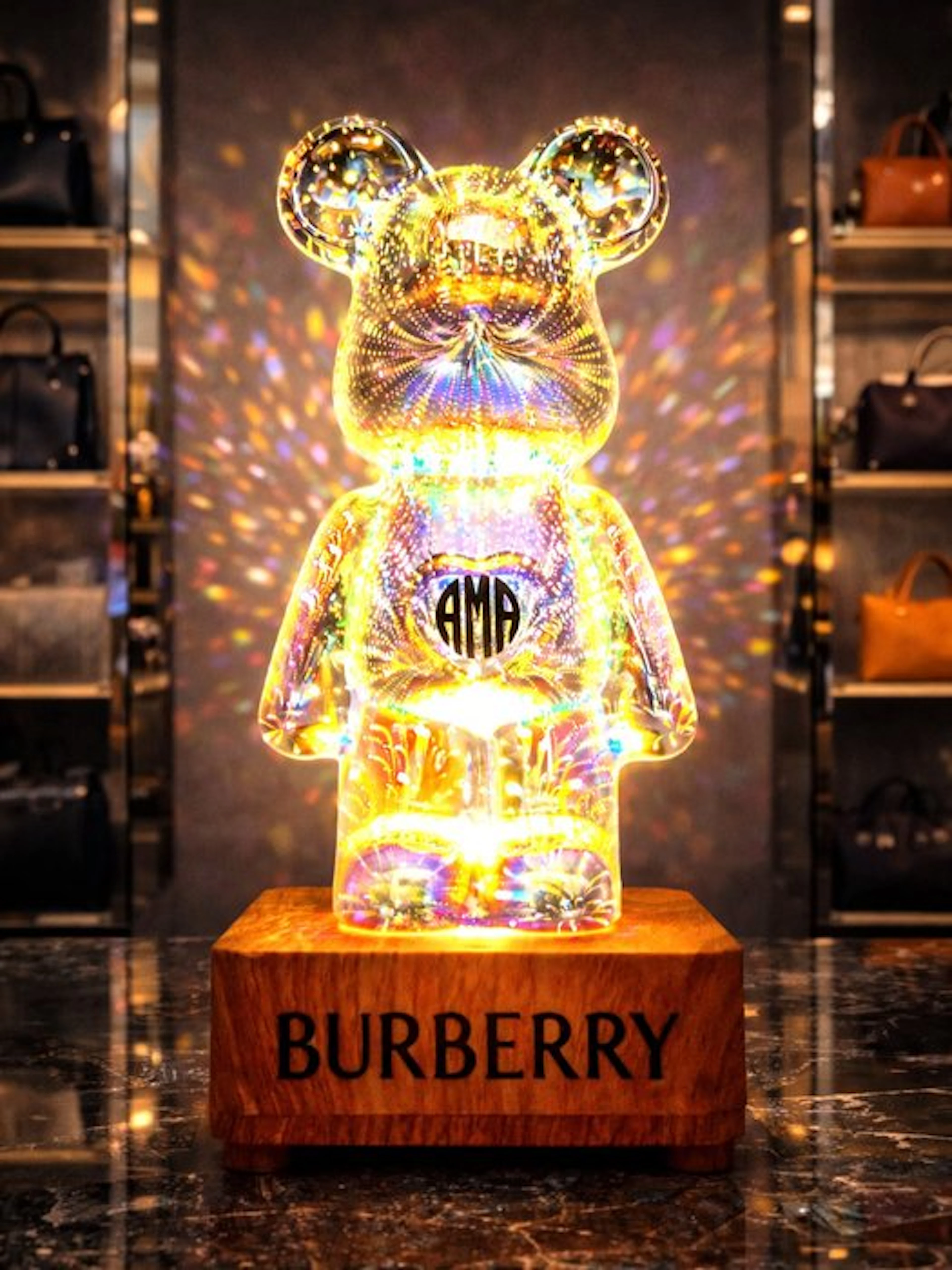 AMA • Pope (1985) - Aurora Borealis - Burberry