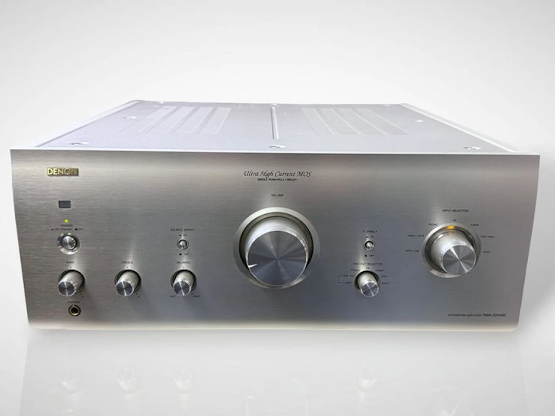 Denon - PMA-2000AE Solid state integrated amplifier