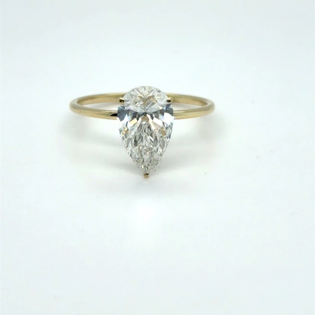 No reserve price - Ring - 14 kt. Yellow gold - 2.03ct. tw. Diamond (Lab-grown)