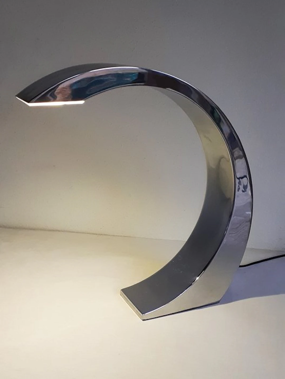Alinea - Table lamp - Half Shine Moon - Chromed steel.