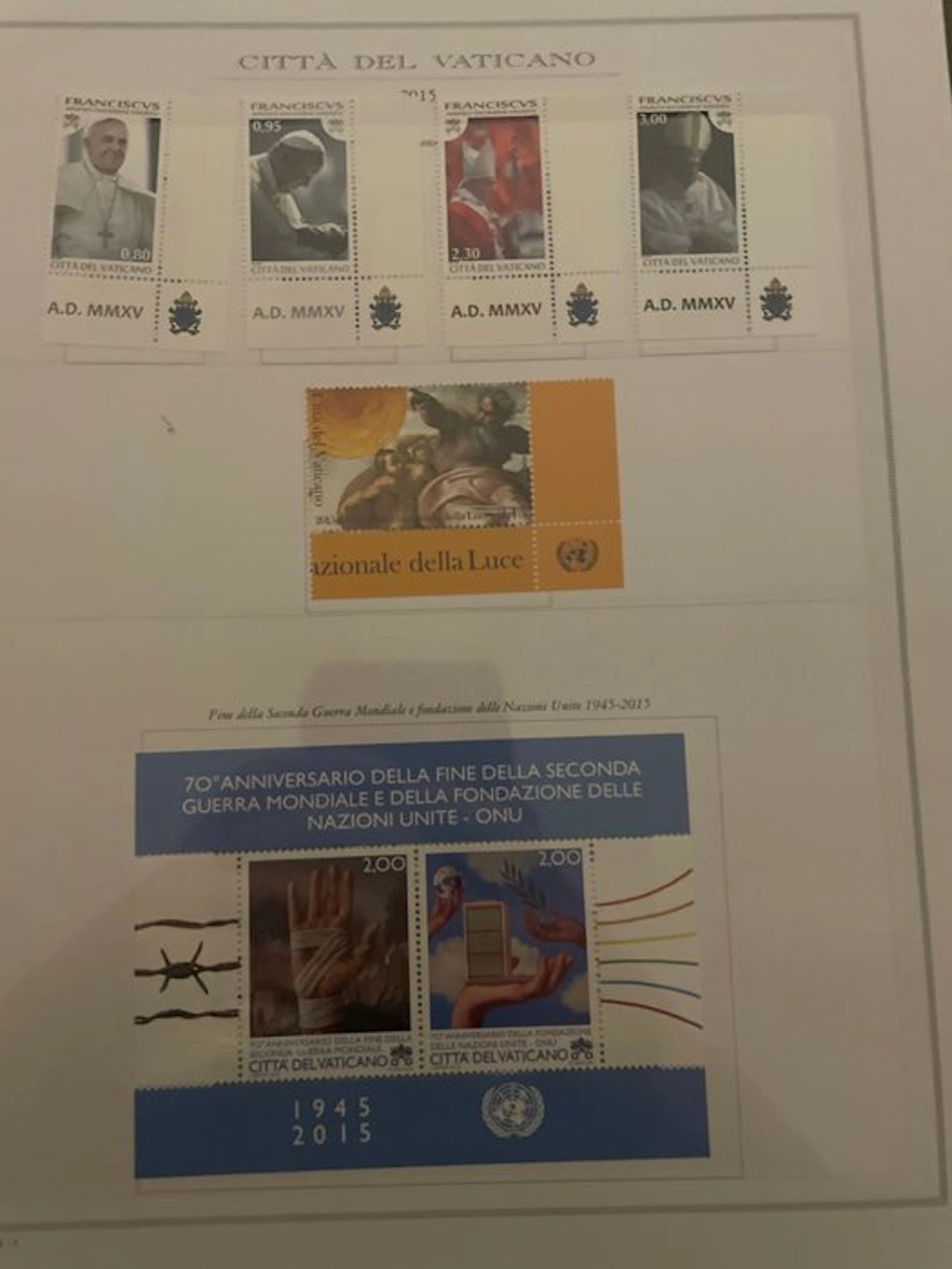 Vatican City 2015 - Vintage 2015 complete; new rubber...