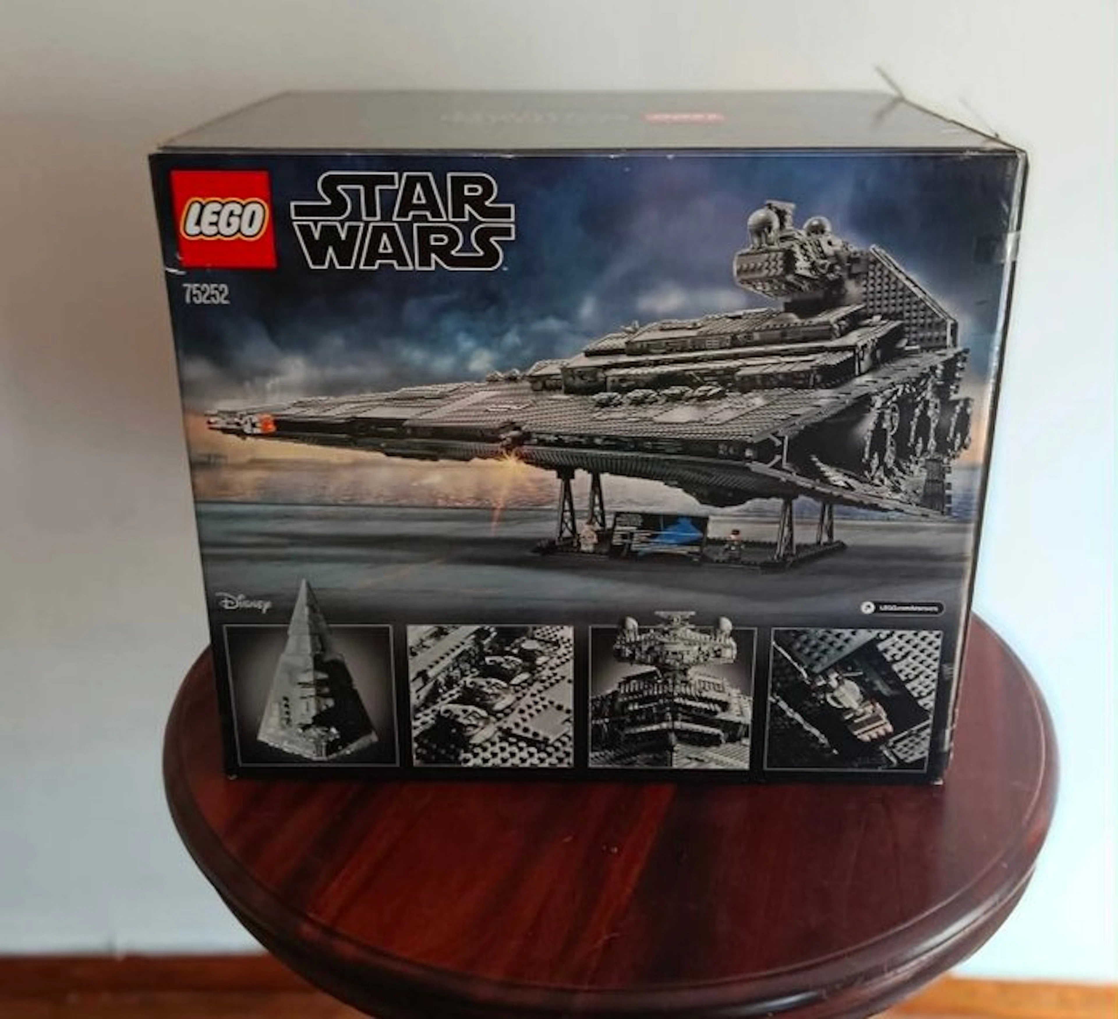 LEGO Set - 75252 UCS - Star Wars - LEGO Star Wars 75252...