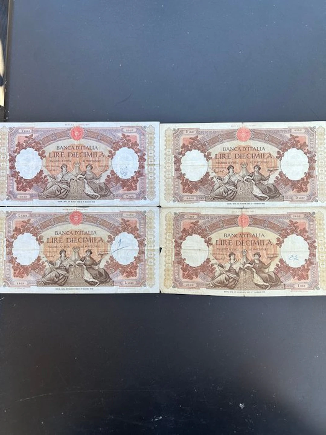 Italy. - 4 x 10.000 Lire "Regine del Mare" - Gigante BI 73; Pick 89
