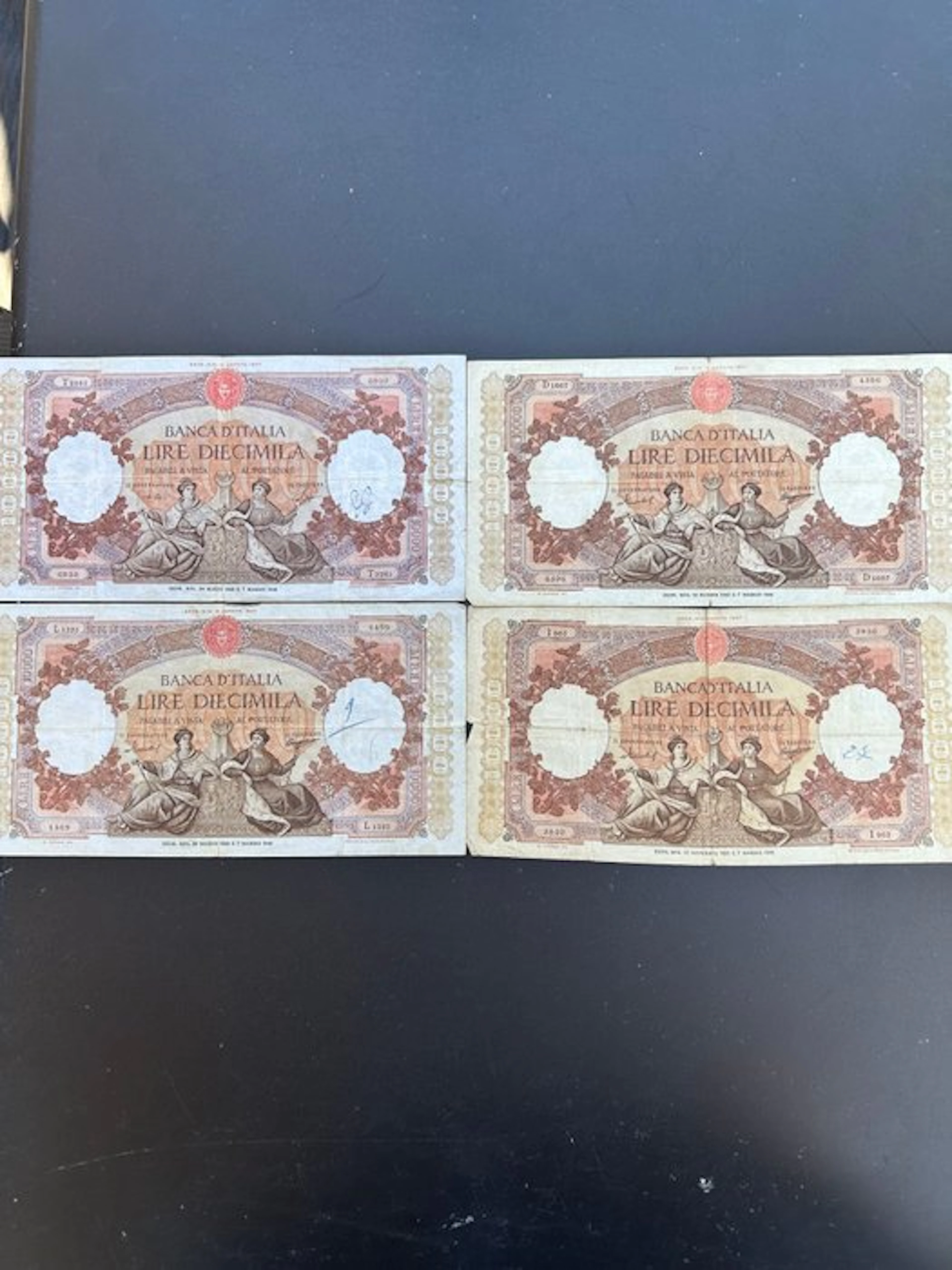 Italy. - 4 x 10.000 Lire "Regine del Mare" - Gigante BI 73; Pick 89