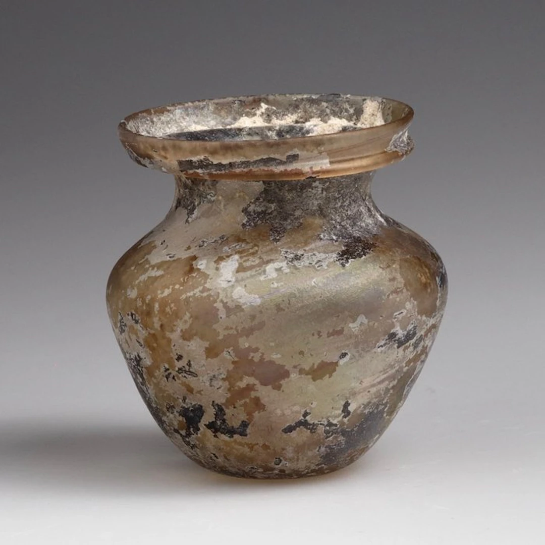 Ancient Roman, Empire Glass brownish-purple vase - 78 mm