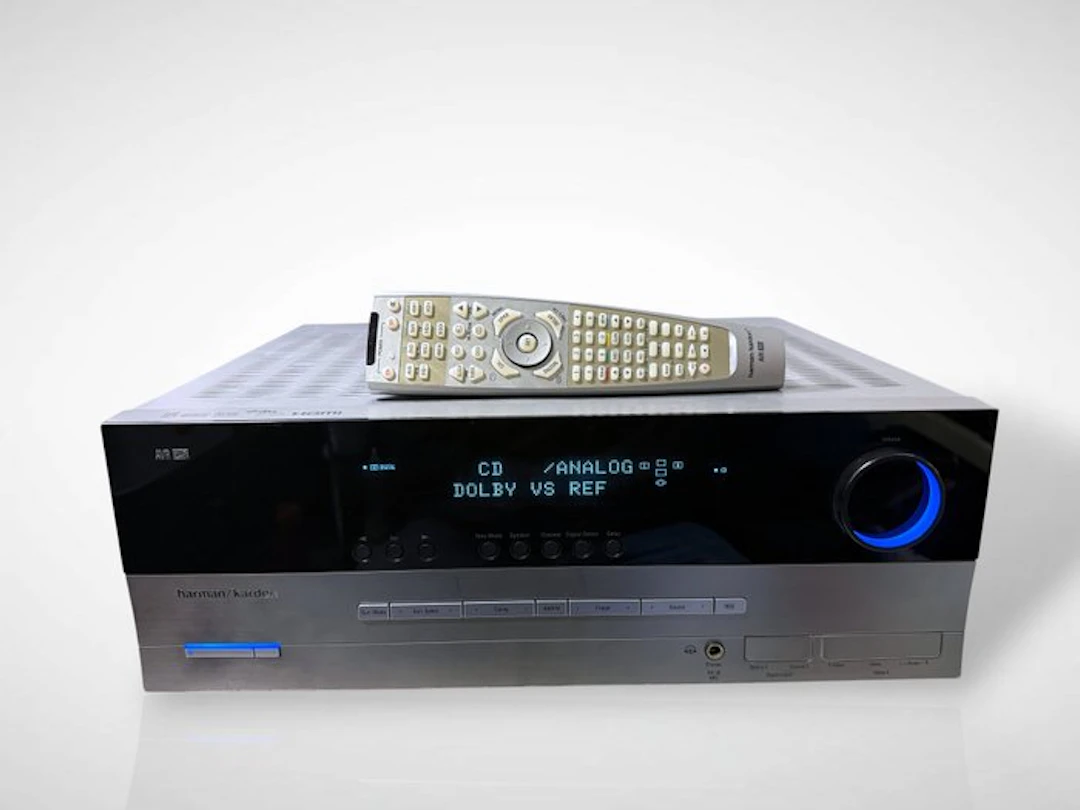 Harman Kardon - AVR 325 7.1-Channel AV Surround Solid...