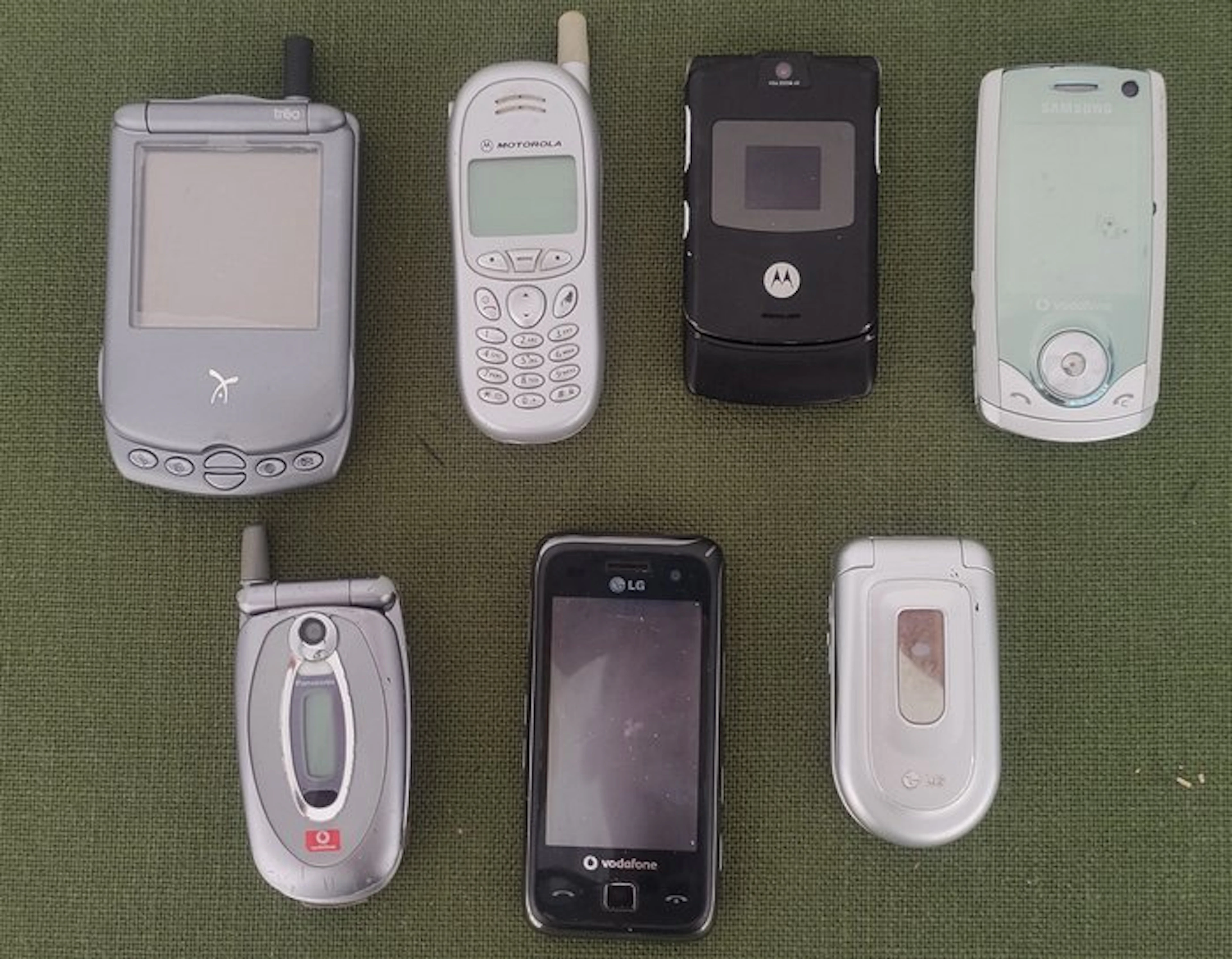 Motorola, Samsung, LG, Panasonic - Mobile phone (7) - Without original box