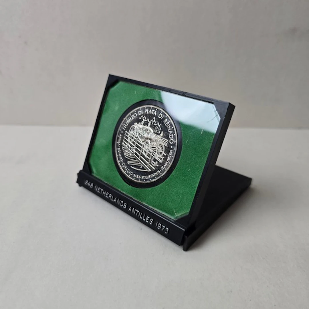 Netherlands Antilles. Juliana. 25 Gulden 1973 PROOF (No reserve price)