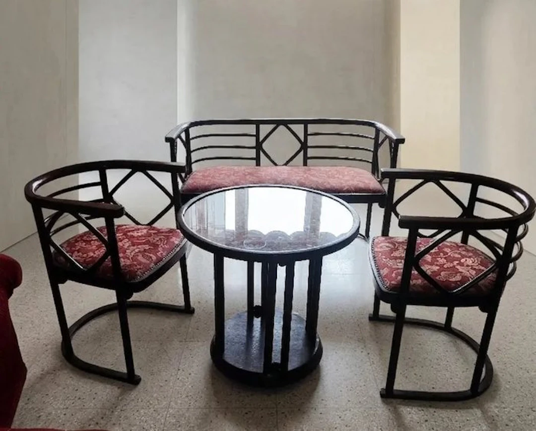 Jakob & Josef Kohn - Josef Hoffmann - Seating group (4) - Wood - Art Nouveau