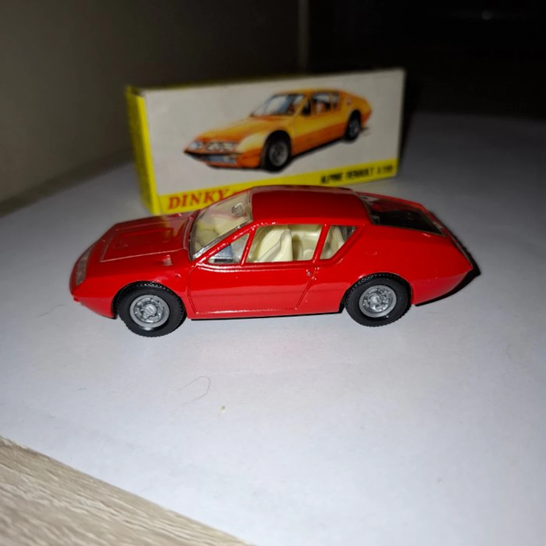 Dinky Toys 1:43 - Model car - Alpine Renault A310