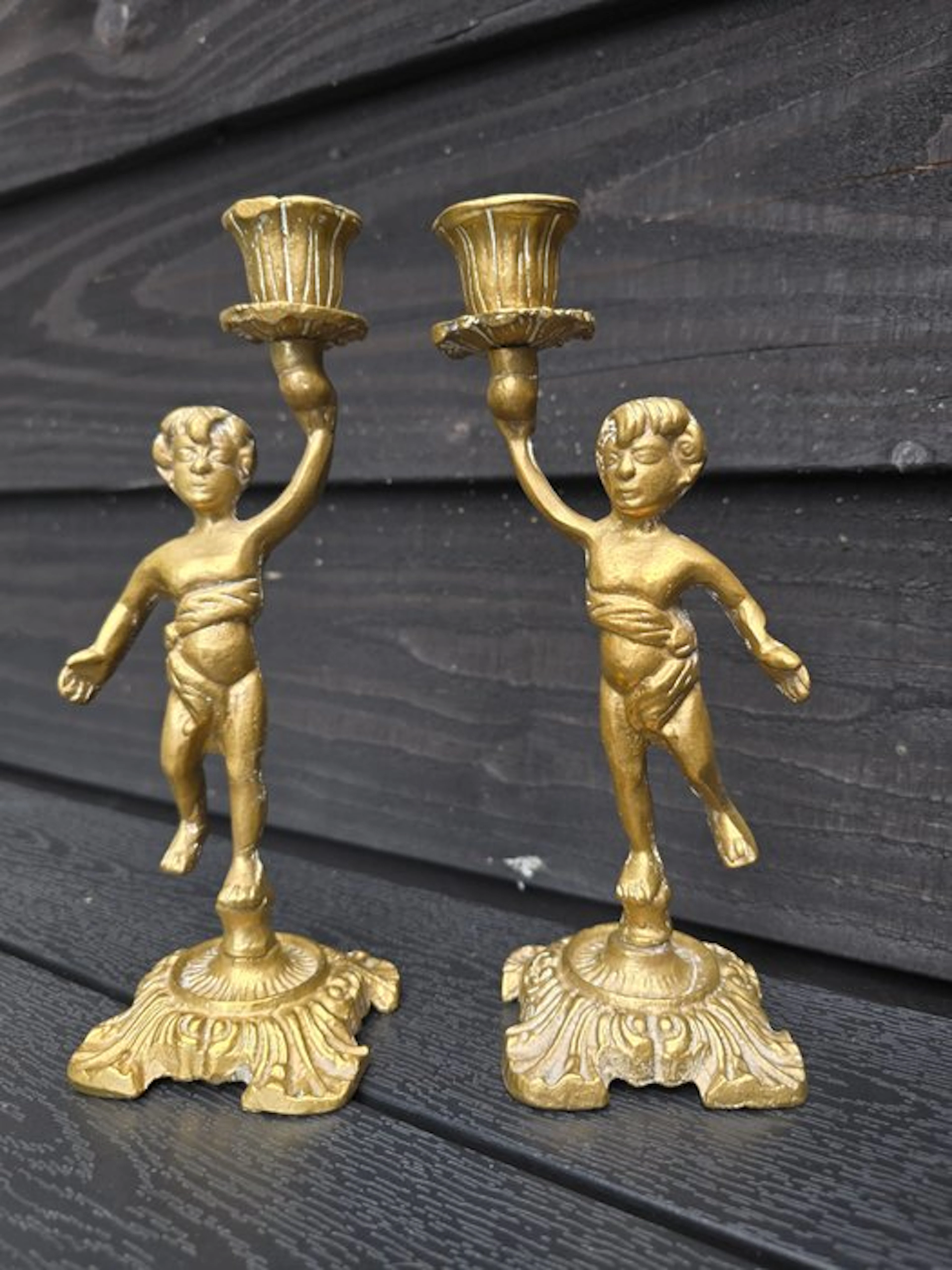 Candleholder (2) - Nickel plated brass - Figurine candlesticks Baroksti