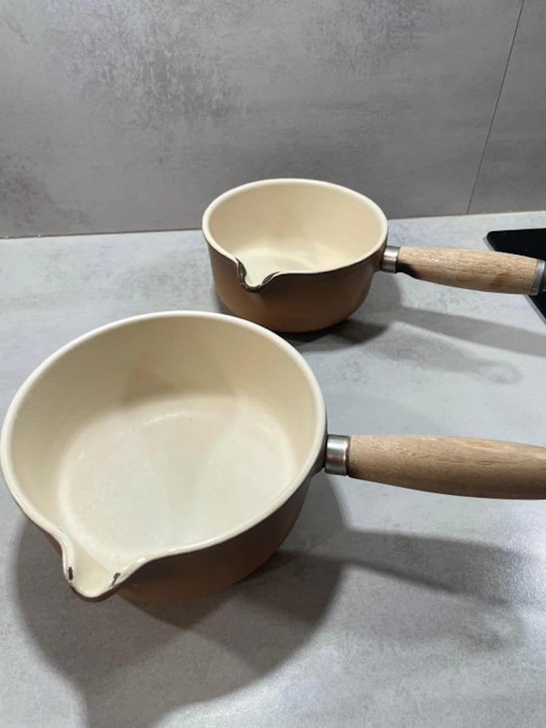 Le Creuset - Casserole dish (2) - Cast iron