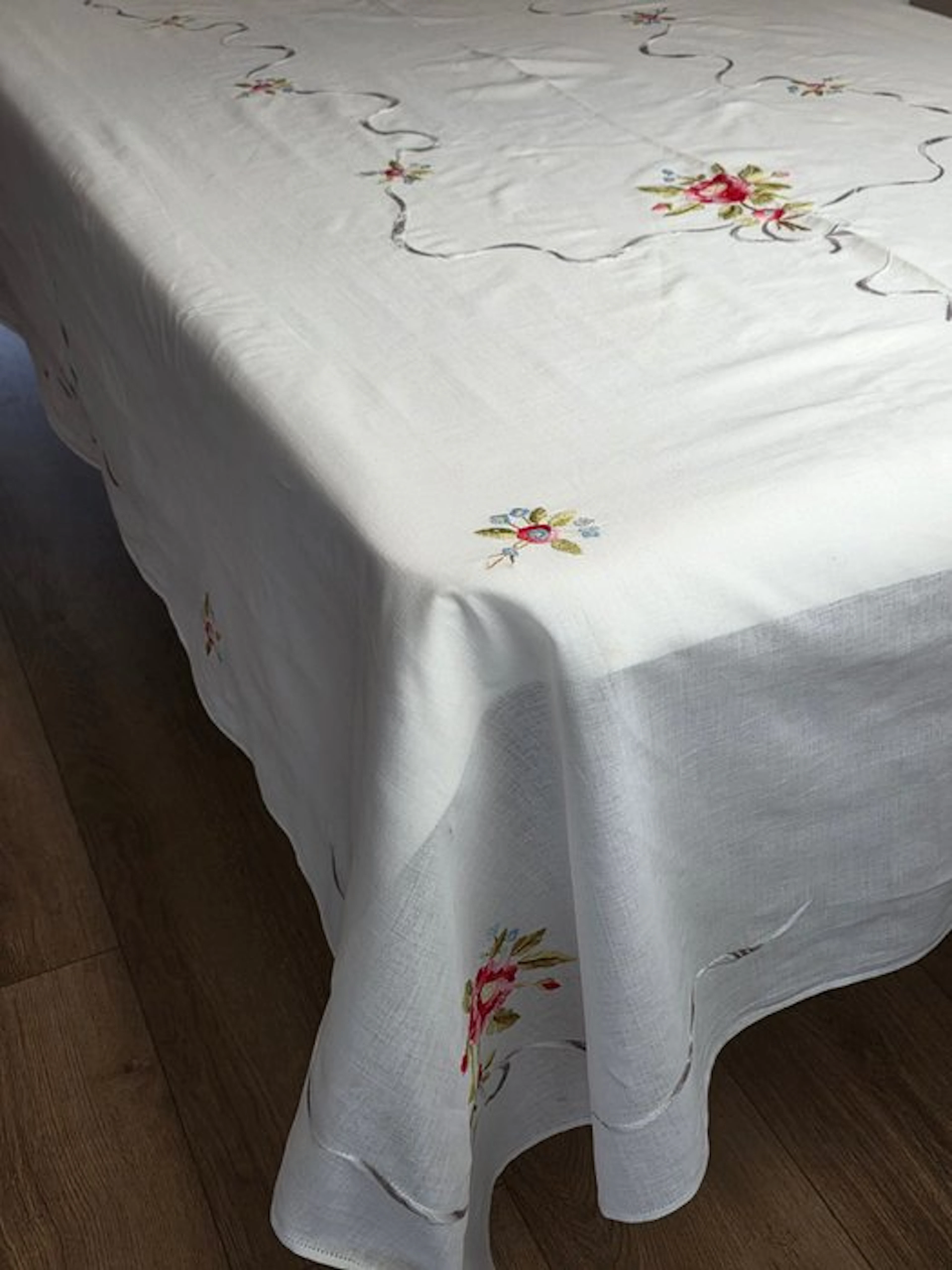 Tablecloth - 253 cm - 157 cm