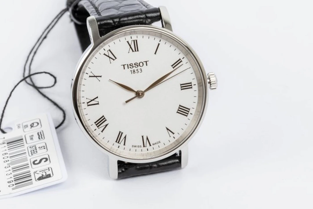 Tissot - T-Classic Everytime - Made in Swiss - 34 mm - No...