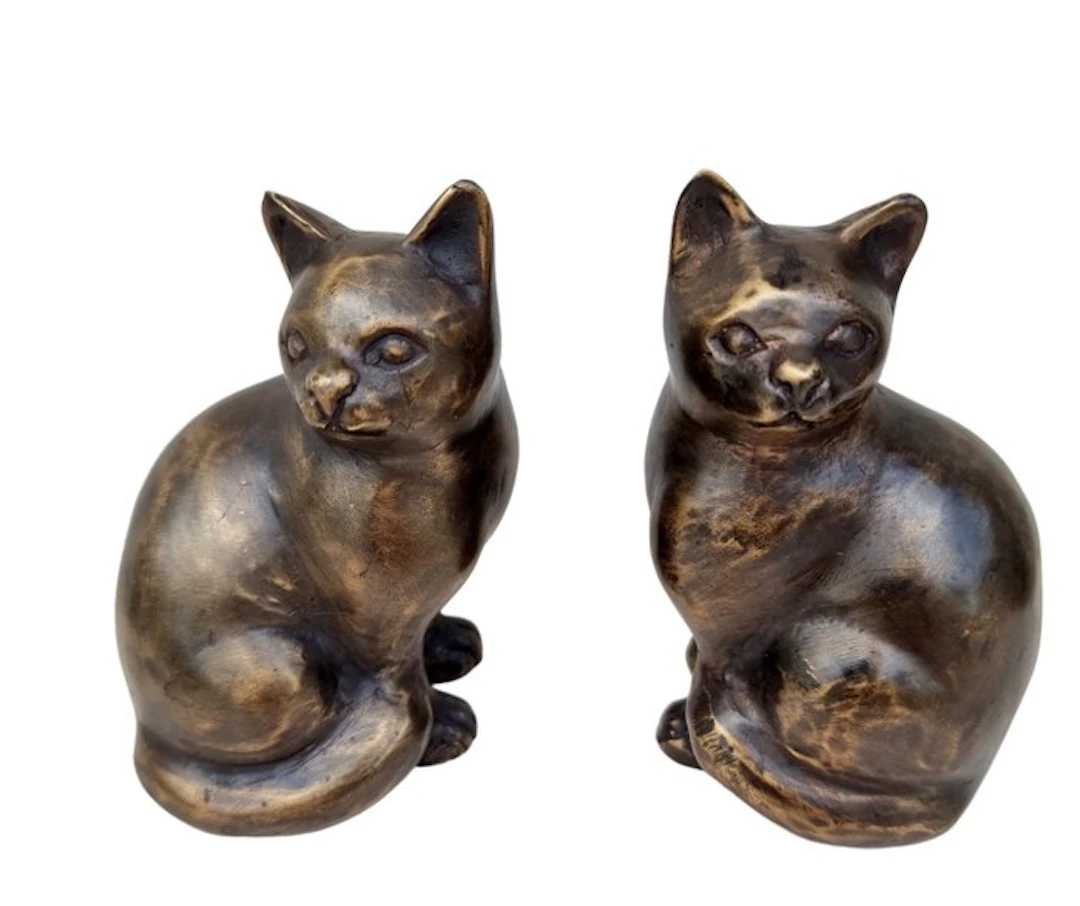 Figurine - Koppel poesjes (2) - Bronze