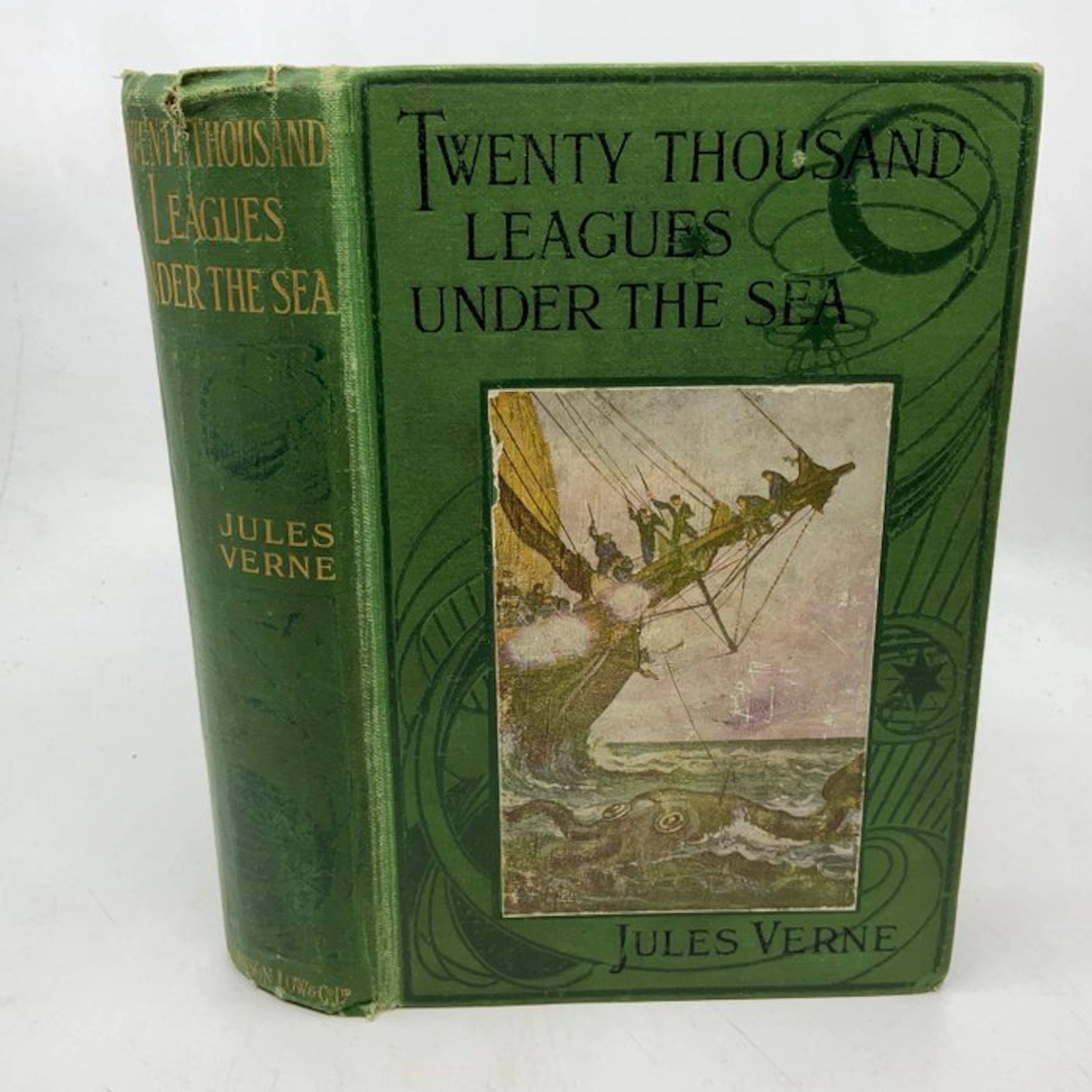 Jules Verne - Twenty Thousand Leagues Under the Sea - 1880