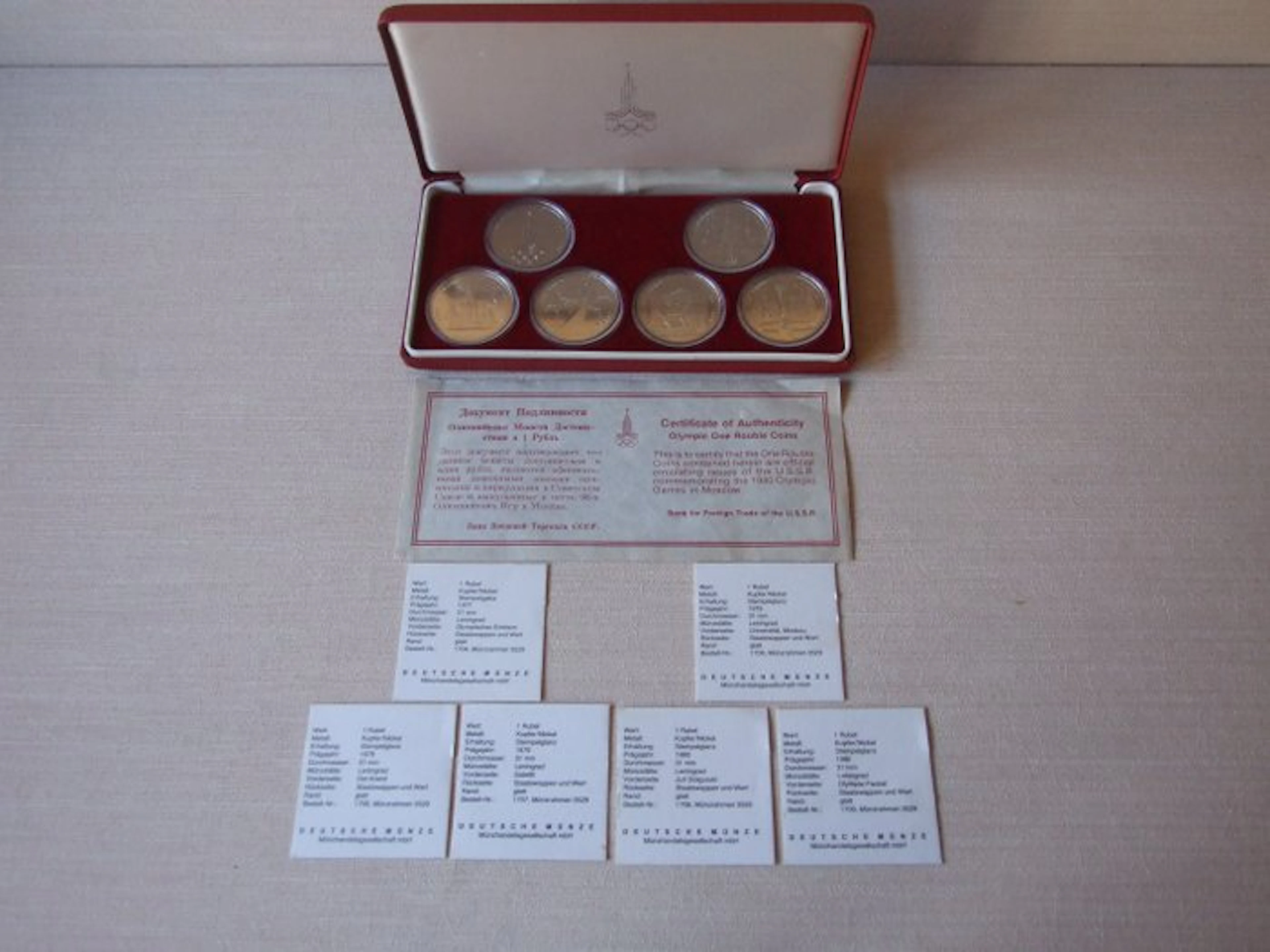 6 x 1 Rubel Münzen in Geschenketui mit Zertifikat...