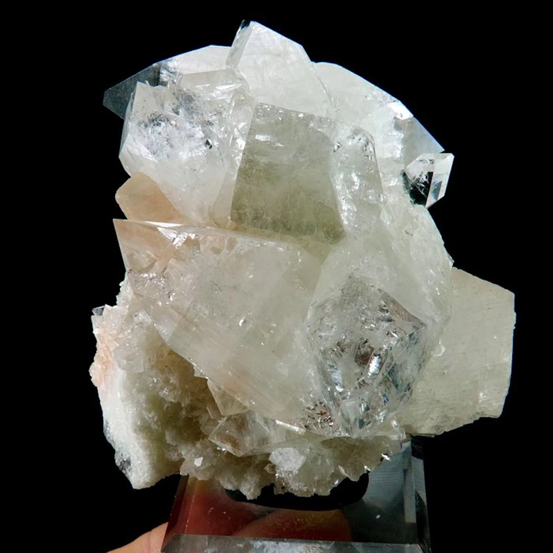 Apophyllite & Stilbite on Calcite - Jalgaon