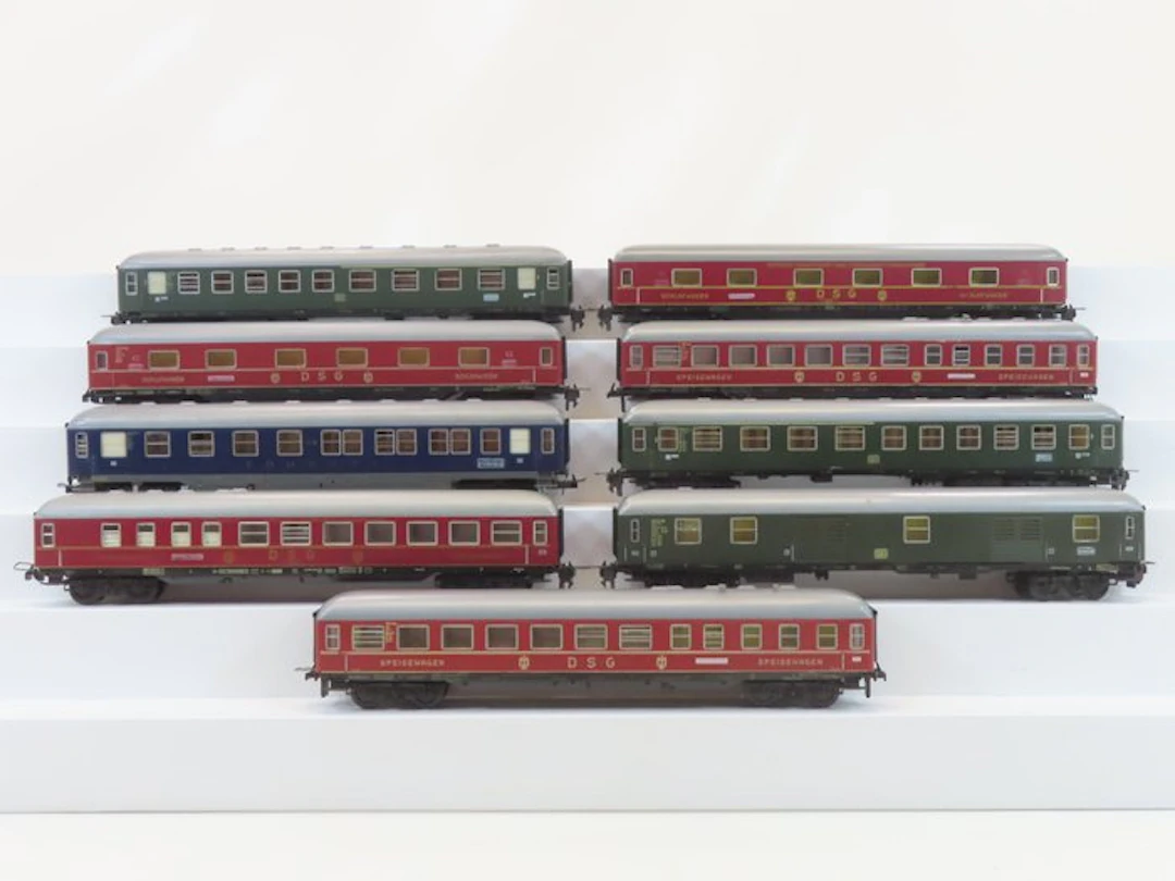 Trix Express H0 - 3380/3383/3384/3386/3387 - Model train...