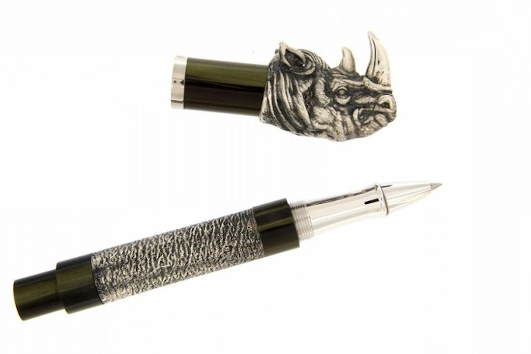Urso - Roller ball Rhinoceros in sterling silver and...