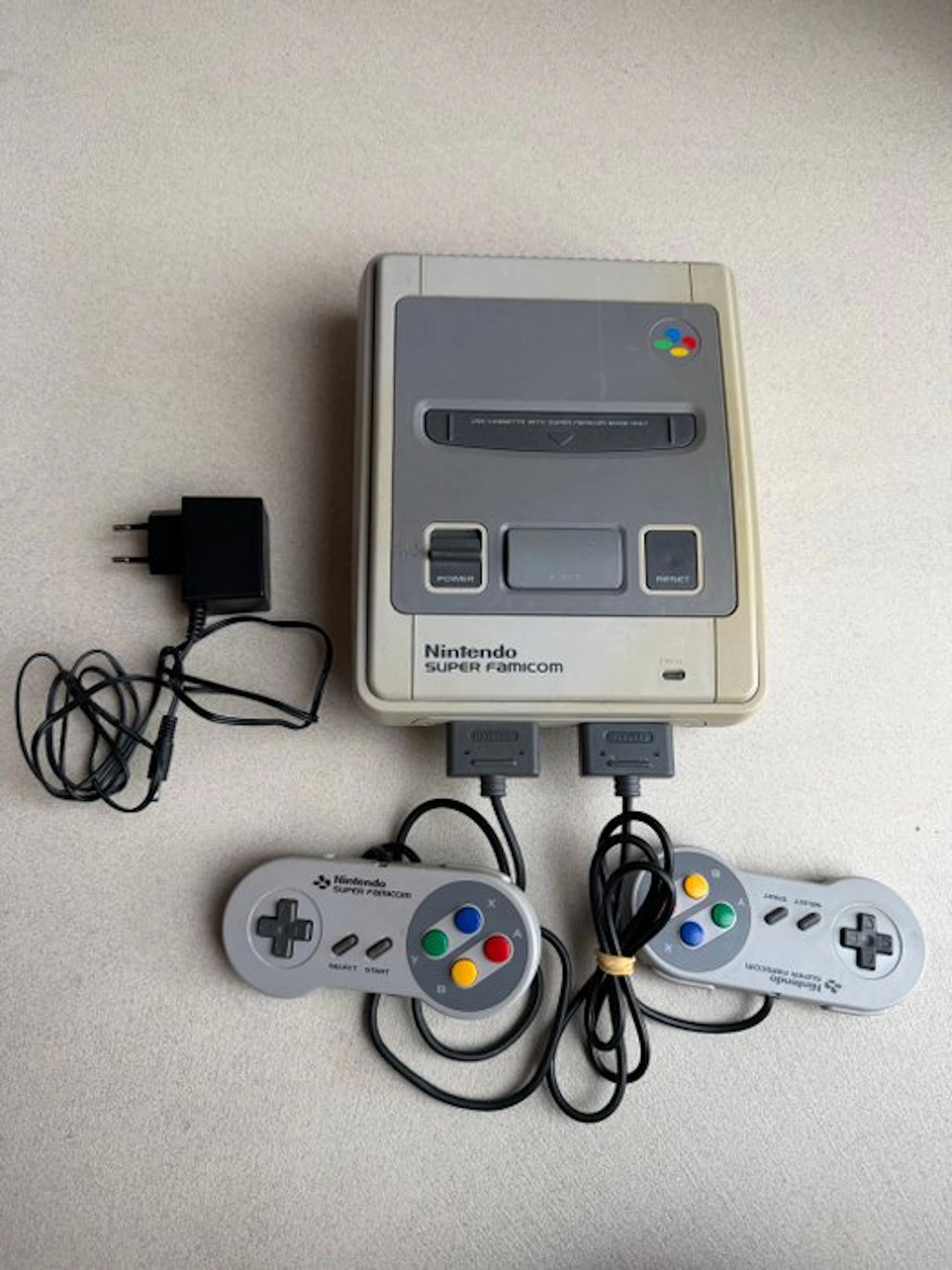 Nintendo - Super Famicom SHVC-001 - Nintendo Super Famicom SHVC-001 – ca