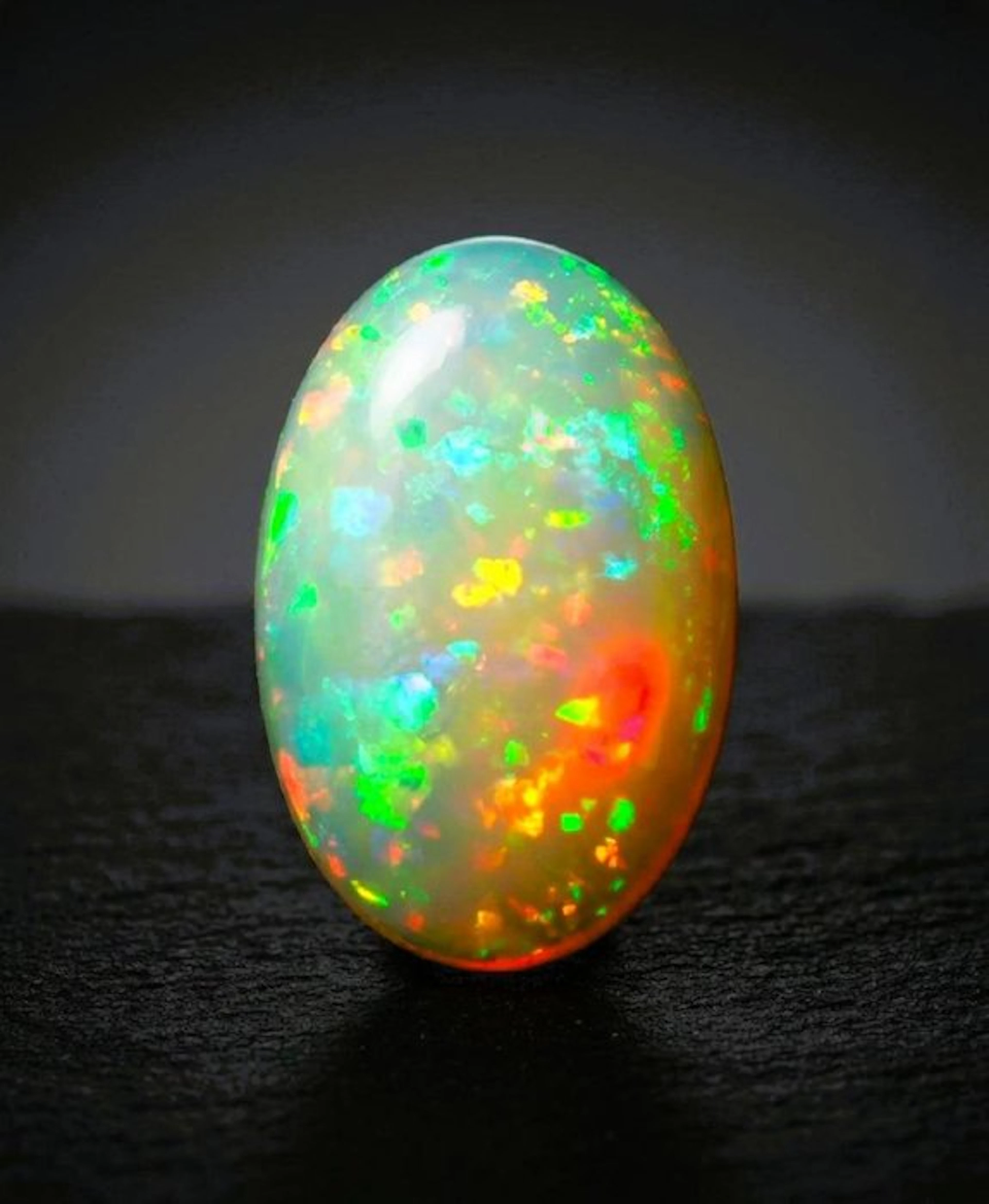 Multicolour Opal - 8.42 ct - Antwerp Laboratory for...