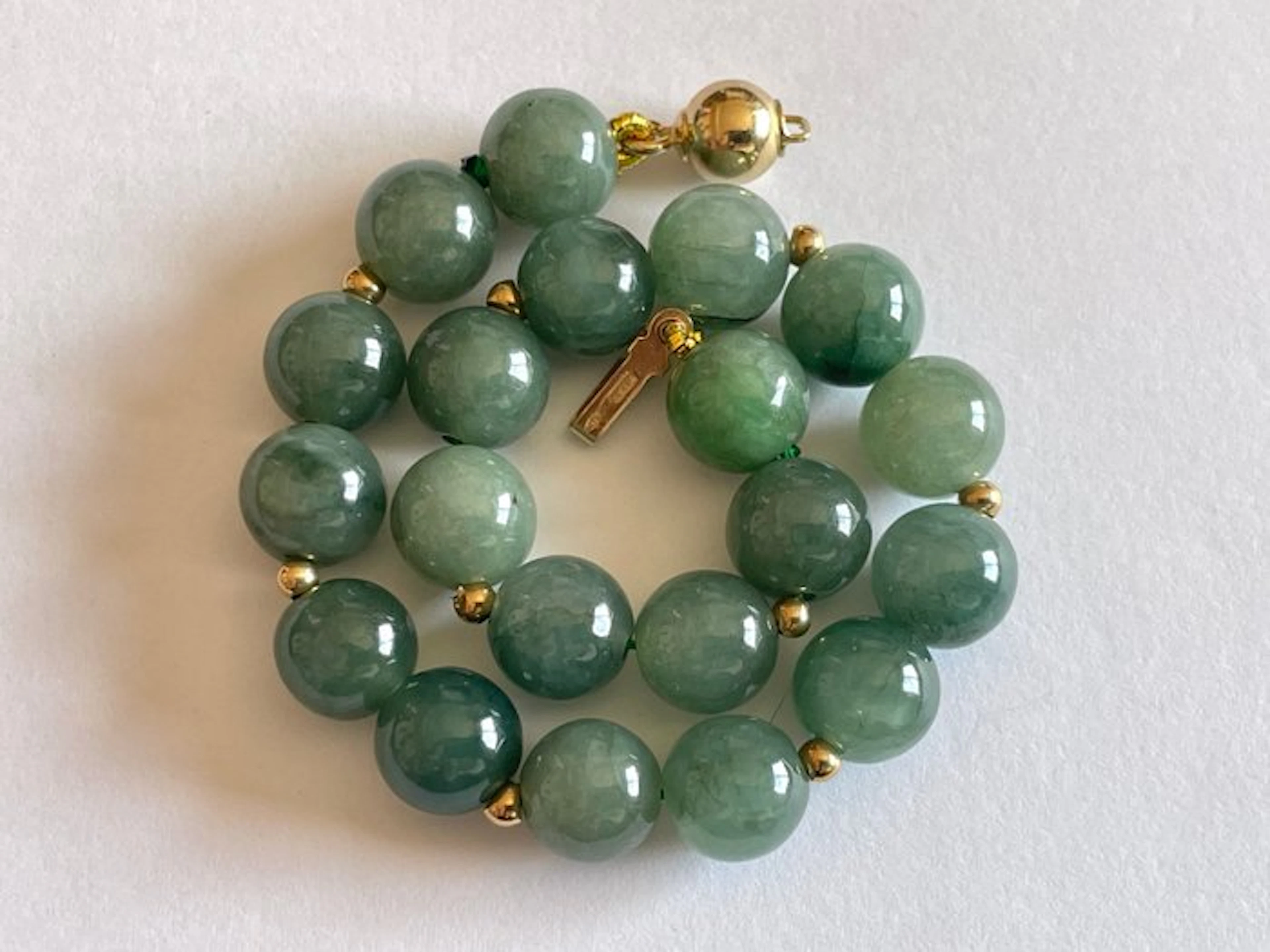 Green jadeite (A) Certified - 18 karat (750) gold - Bracelet