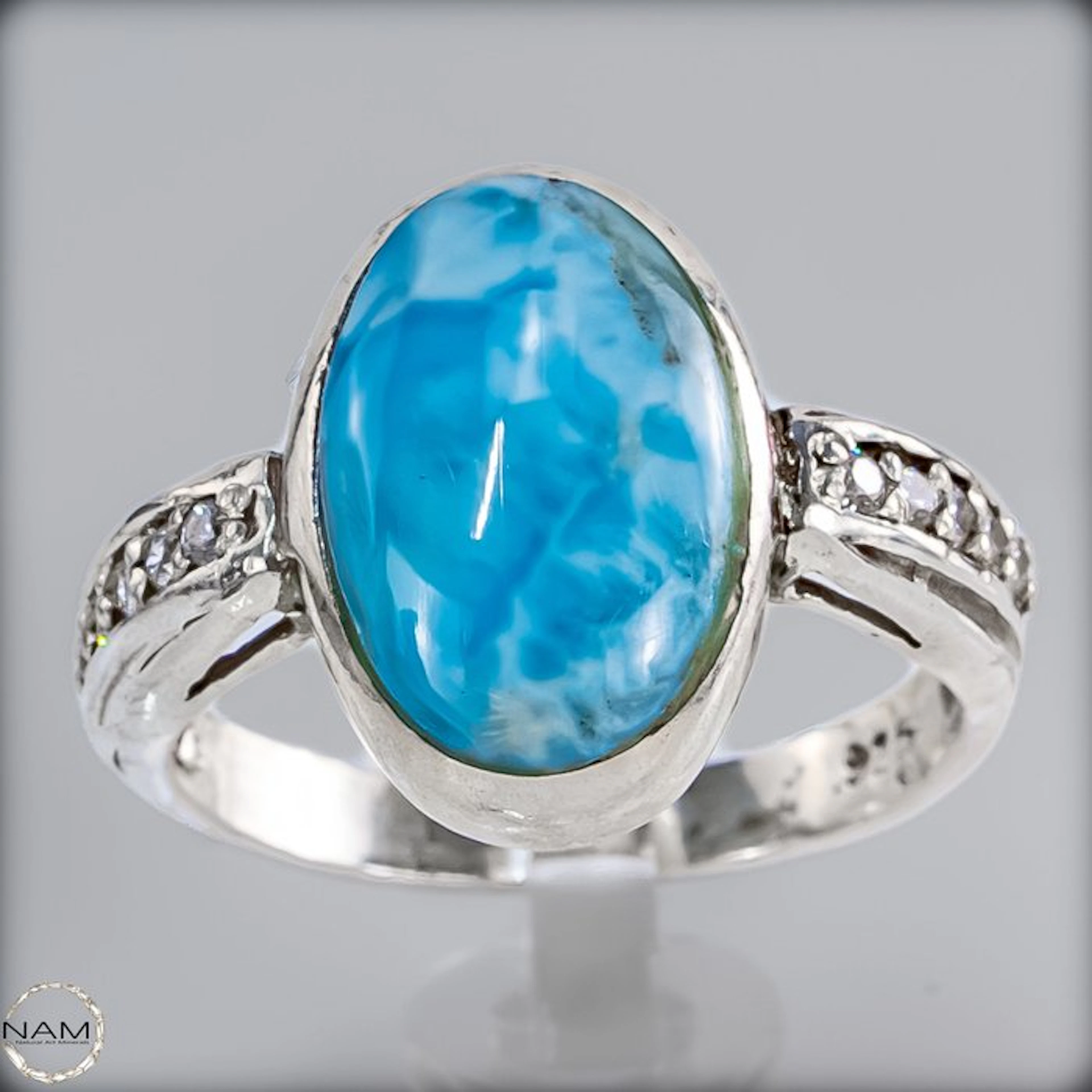 Exclusive Larimar ring in 925 silver – The blue of the...