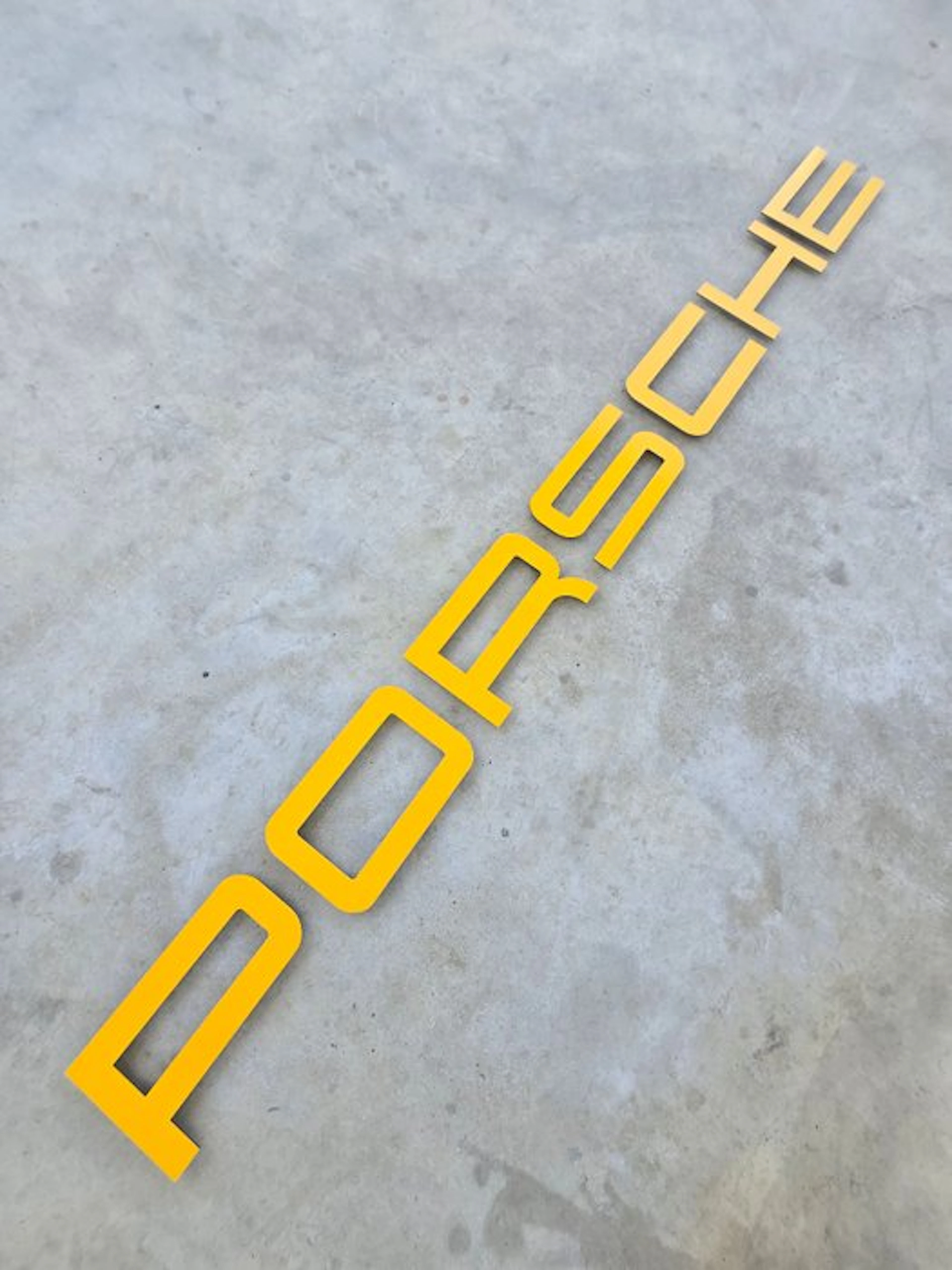 Sign - Porsche - Logo mural qualité professionnelle - aluminium*
