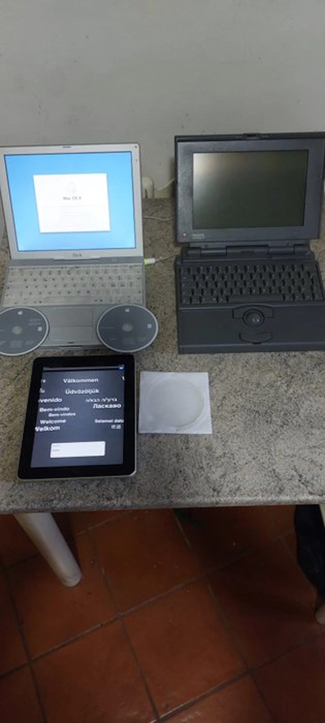 Apple Ipad 1 ibook Mac powerbook 170 - Computer (3)