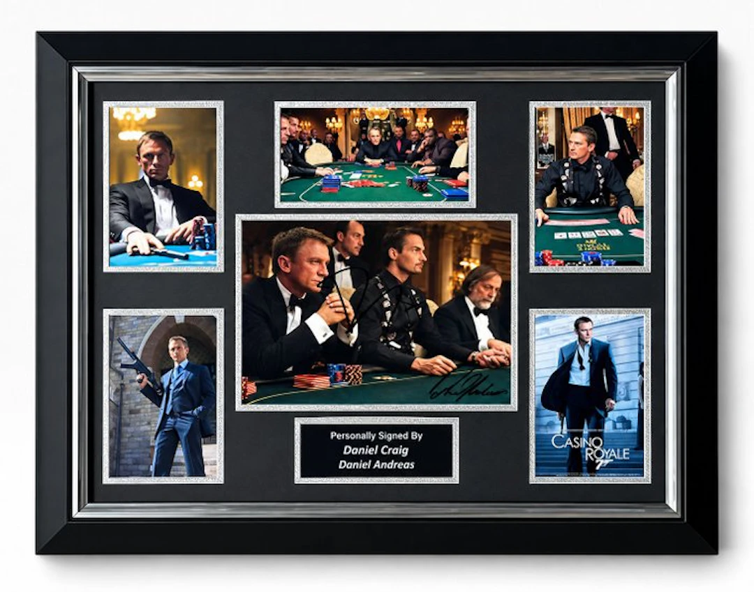 James Bond 007: Casino Royale - Daniel Craig And Daniel...