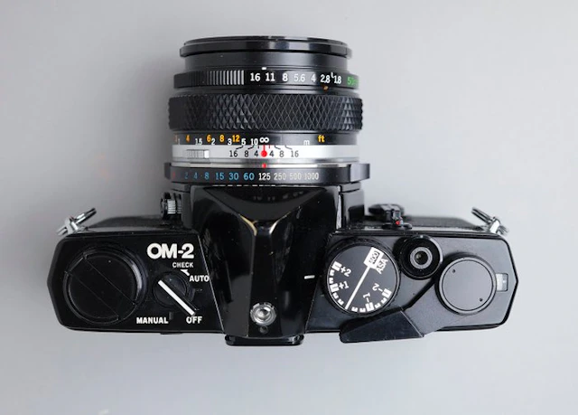 Olympus OM-2 Single lens reflex camera (SLR)