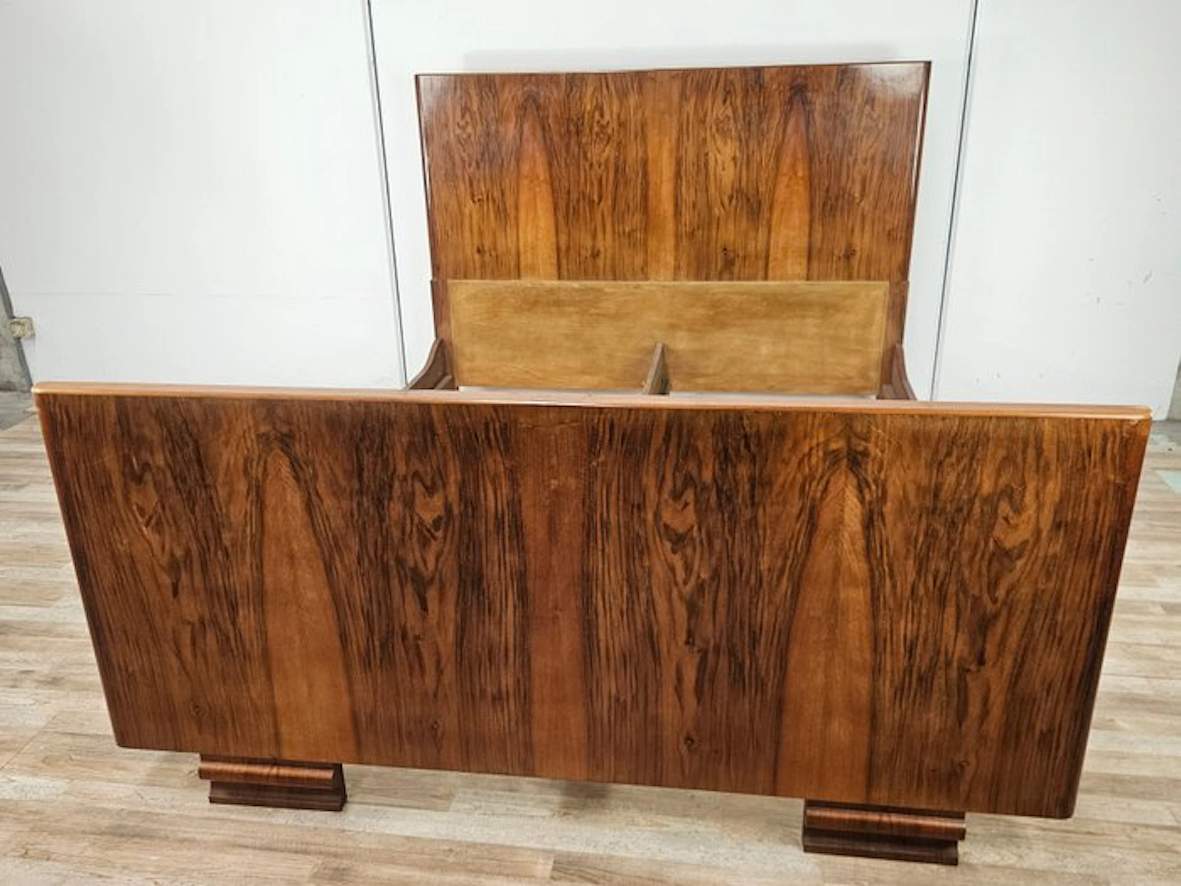 Bed - Art Deco double bed in walnut burl wood - Burr walnut