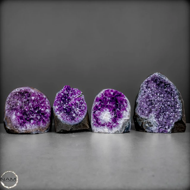 Exclusive amethyst druzy set with a highly crystalline...