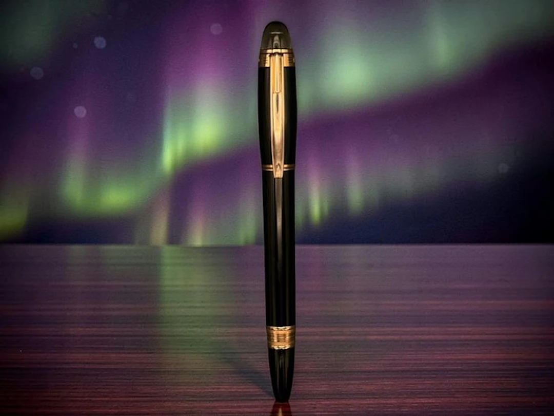 Montblanc - Starwalker Red Gold Resin. - Fountain pen