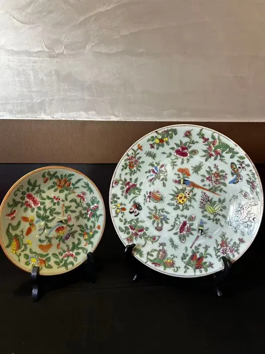 Chinese porcelain plate