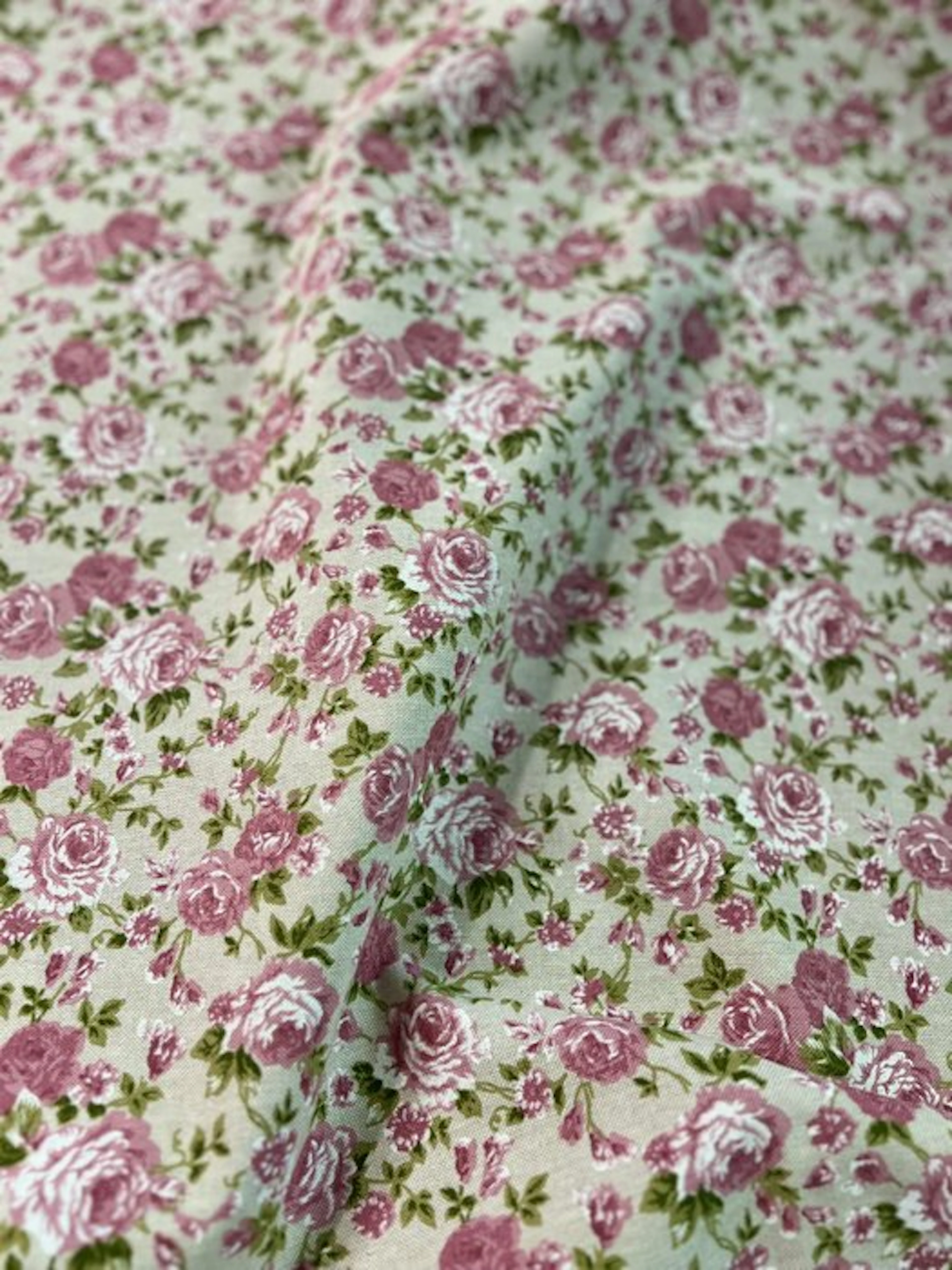 Wonderful Sanderson-inspired floral fabric. - Textile - 280 cm - 250 cm