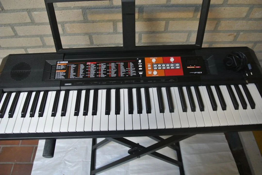 Yamaha - PSR-F51 - - Keyboard-synthesizer - 2010 (No reserve price)