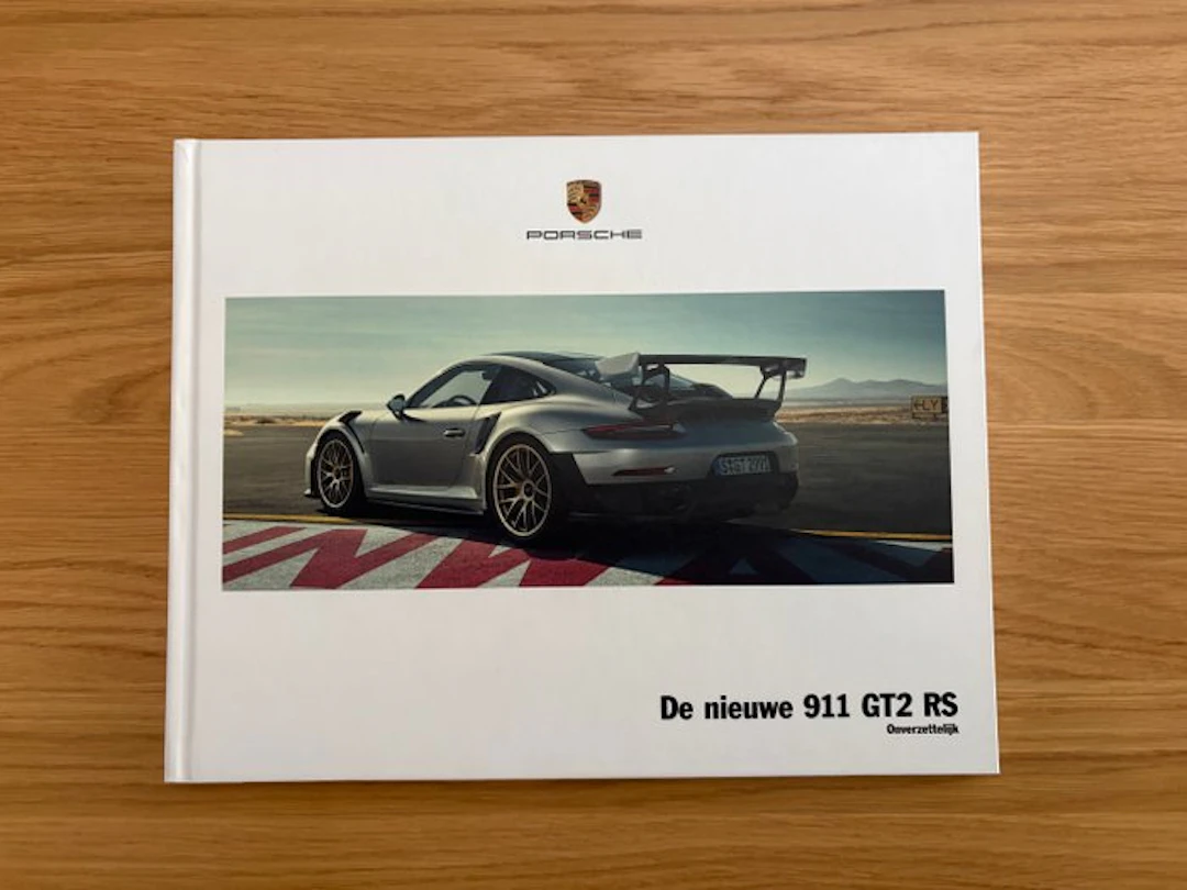 Brochure - Porsche - 911 GT2 RS - 2017