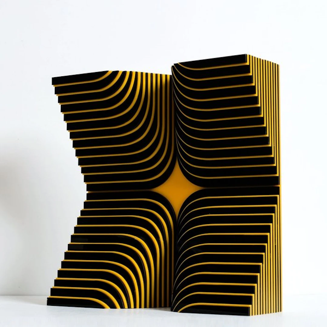 Gio Schiano - LIMITED EDITION - Meta Light
