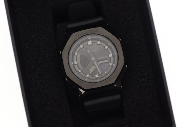 Casio - Casio G-Shock Metal Covered "CasiOak" - No...