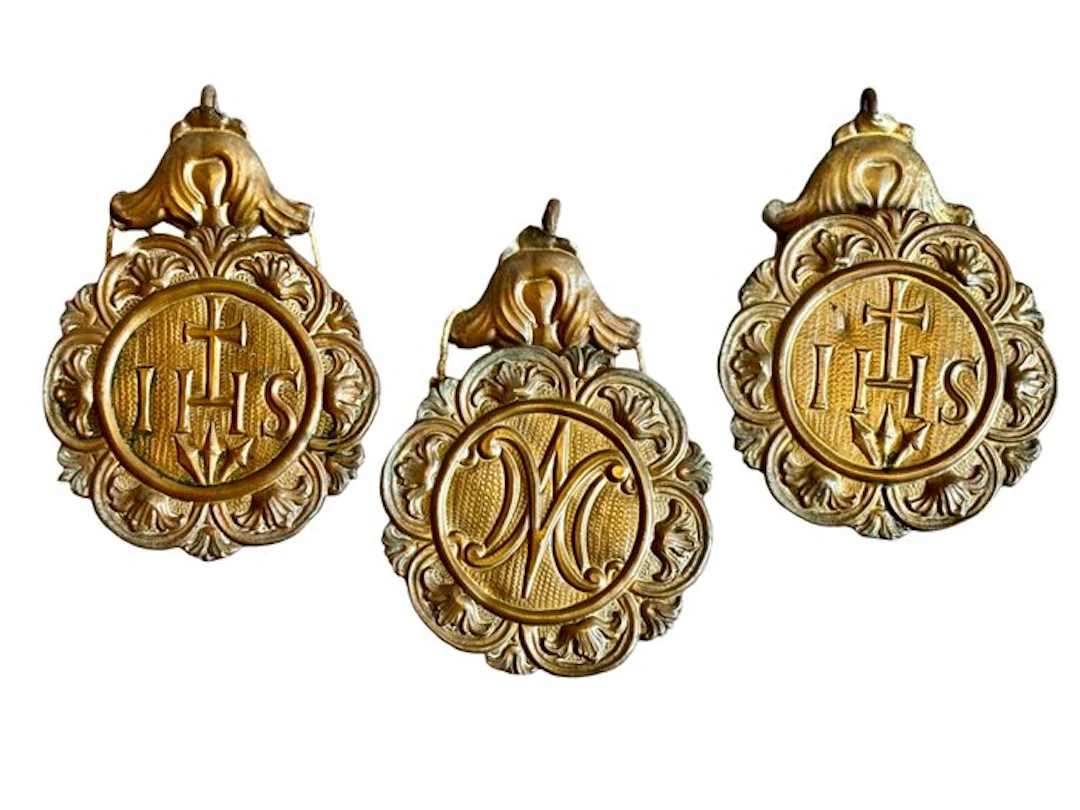 Lot of three ancient devotional plaques - IHS - Our Lady...
