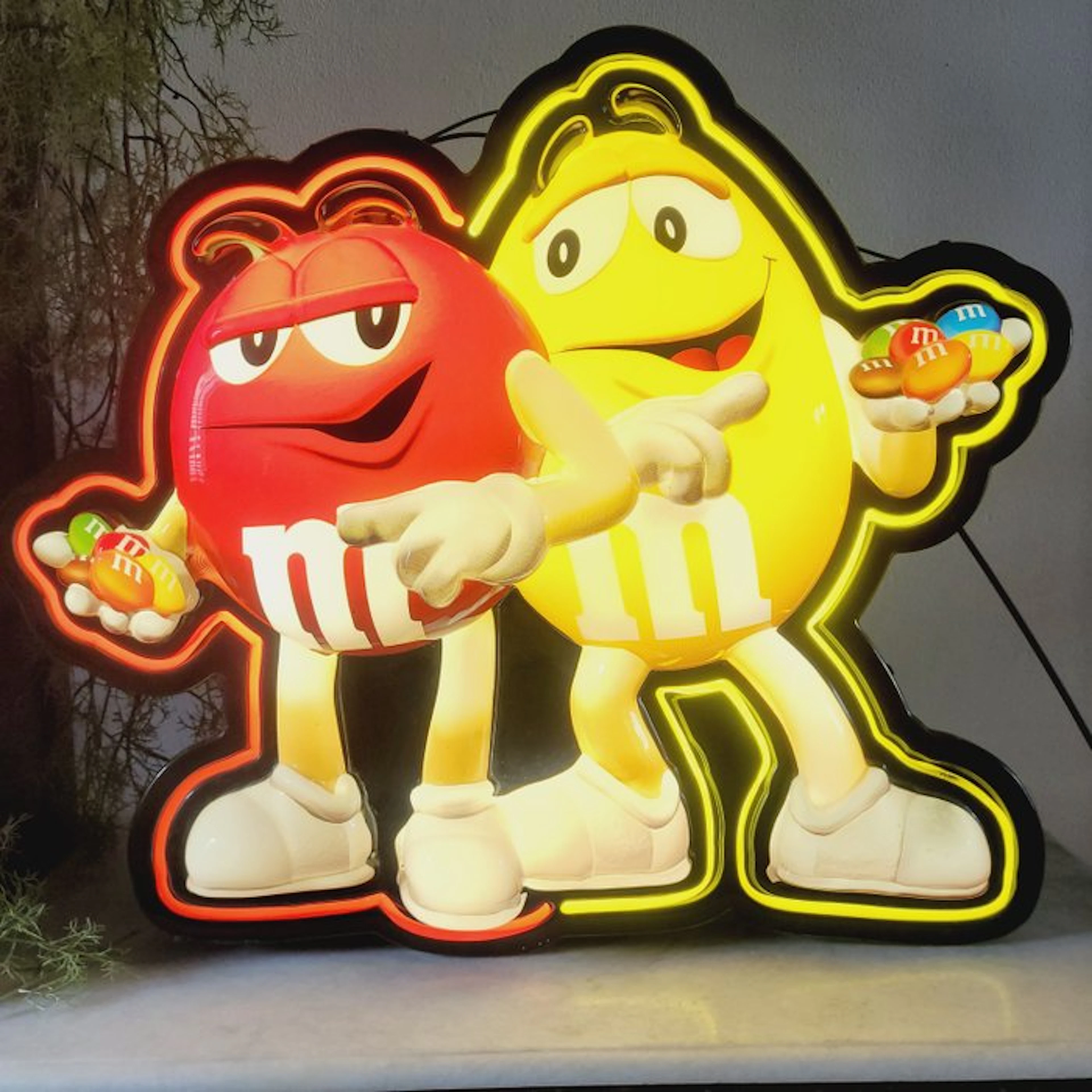 M&M's, illuminated sign