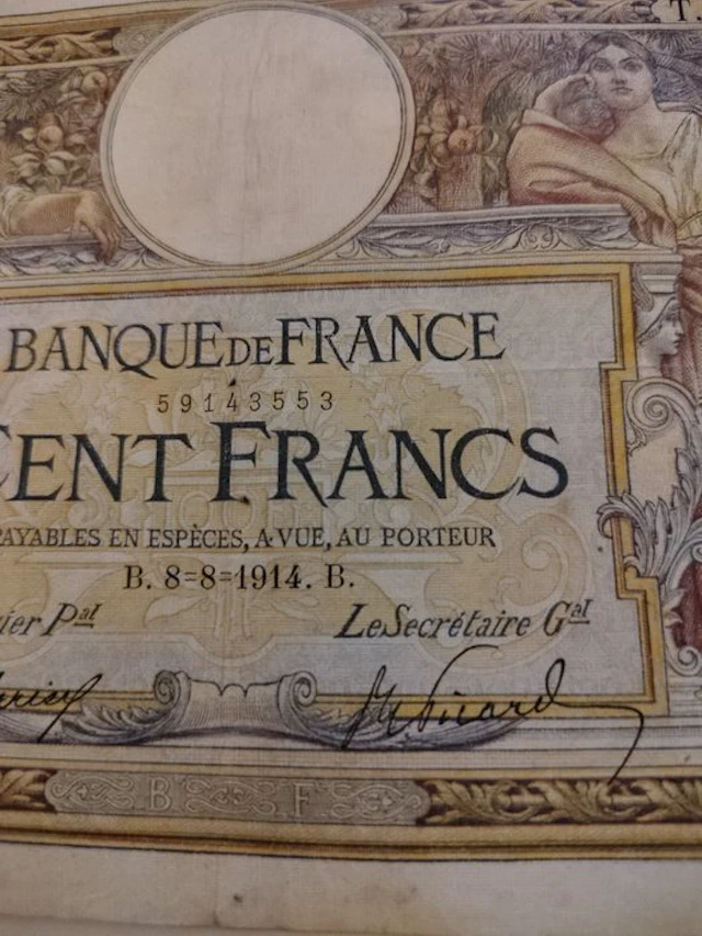 France. - 60 x 100 Francs - various dates (No reserve price)