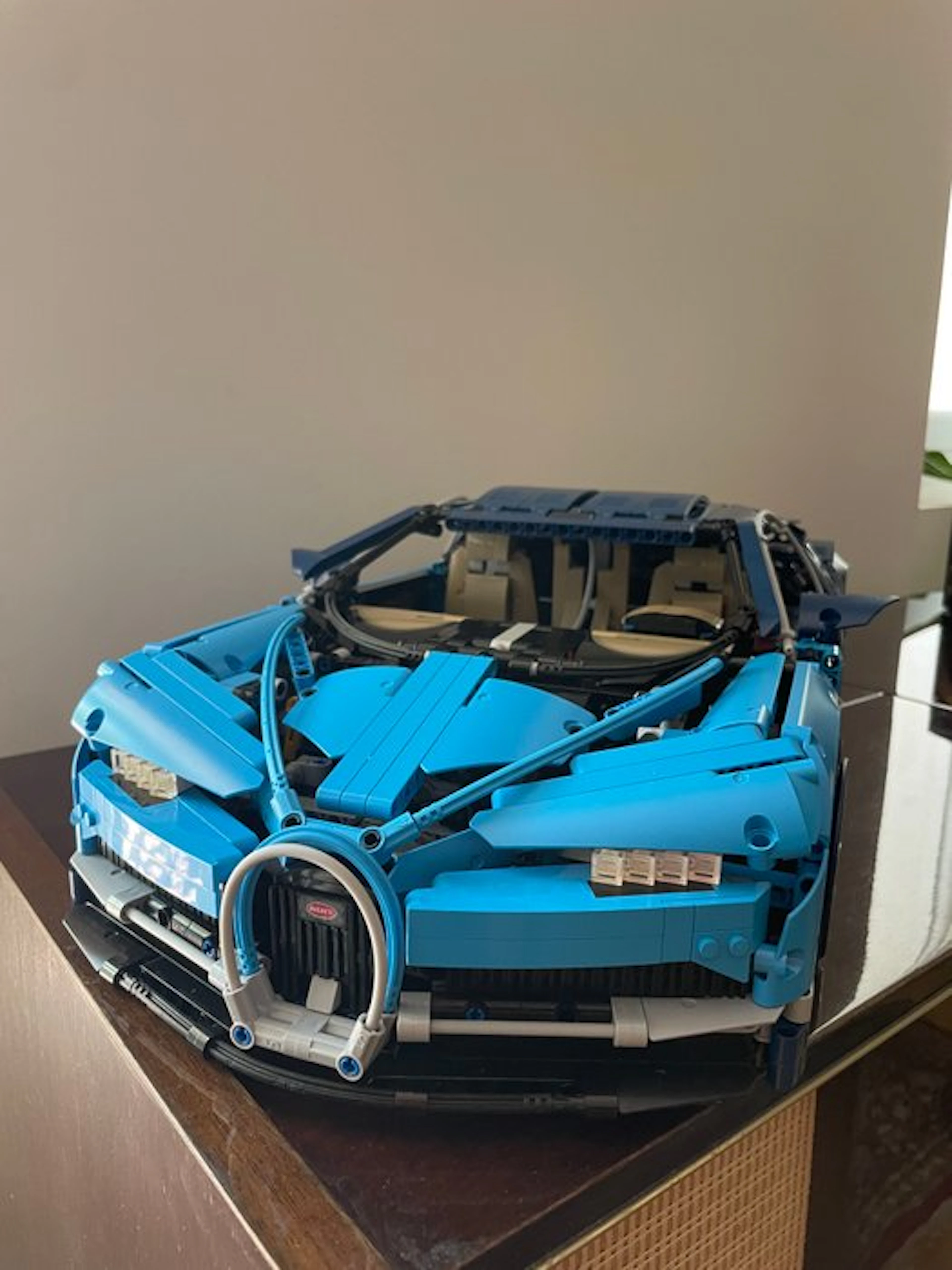 LEGO Set - 42083 - Technic - Bugatti Chiron