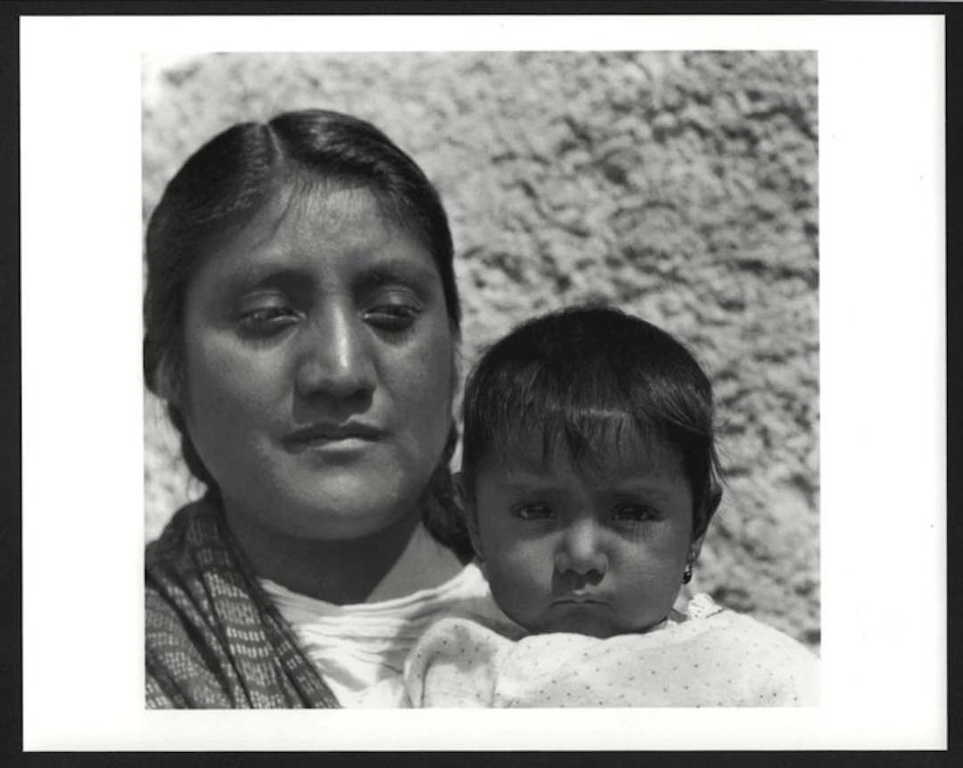 Tina Modotti (1896–1942) - Luz Jiménez and her Daughter Conchita